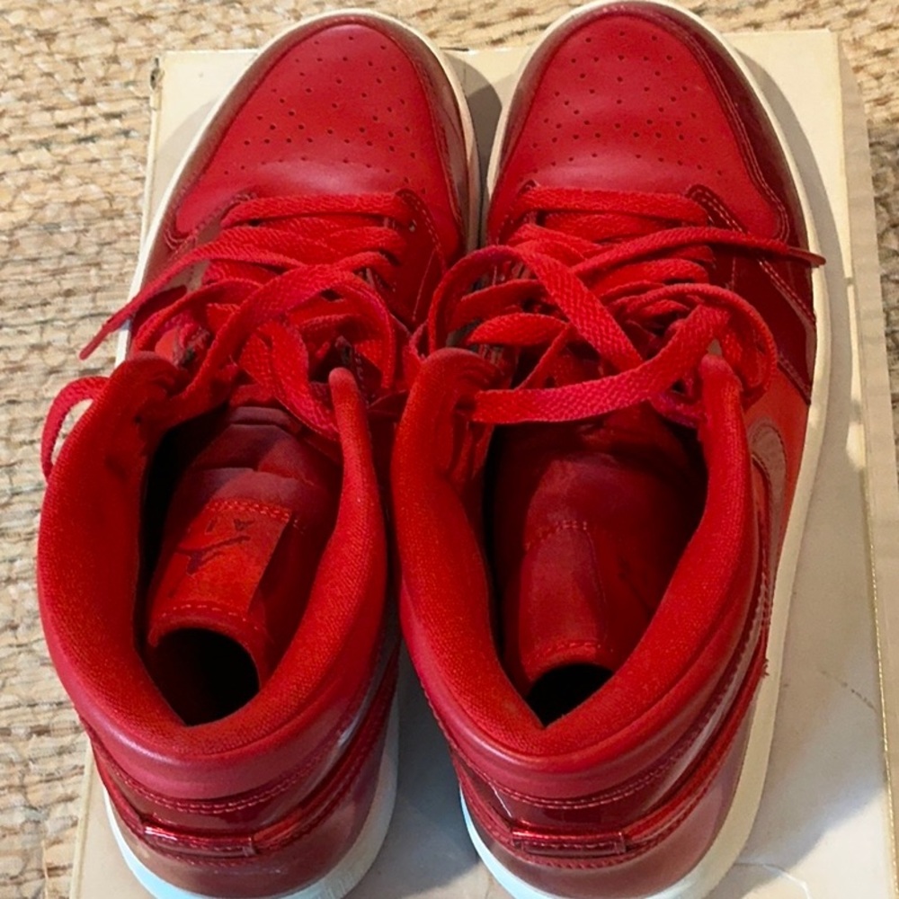 Nike Red High-Top Sneakers - Picture 4 of 7